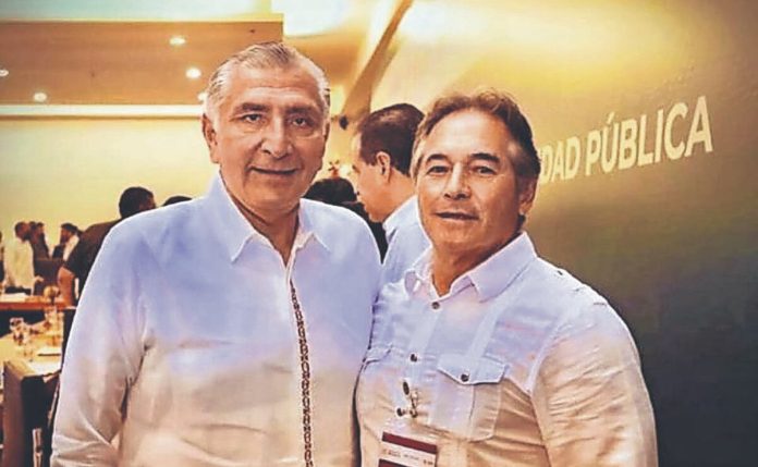 El Comandante H gobernando- anatomía de un escándalo narcopolítico en Tabasco El "Comandante H" gobernando: anatomía de un escándalo narcopolítico en Tabasco