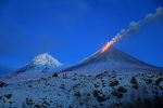 El volcán Kliuchevskoi entra en erupción tras potente sismo en Kamchatka, Rusia