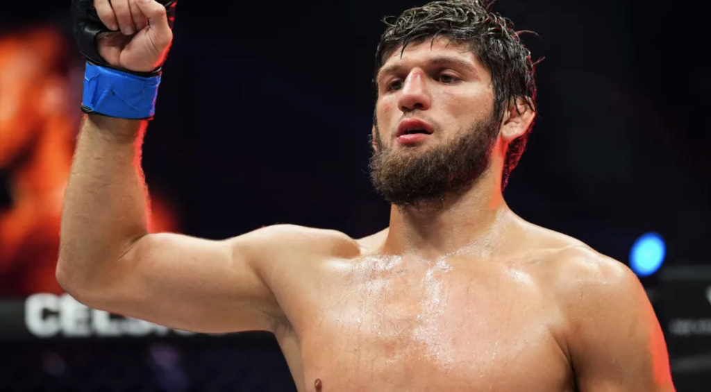 Estrella de MMA Timur Khizriev sobrevive a brutal intento de asesinato en Daguestán
