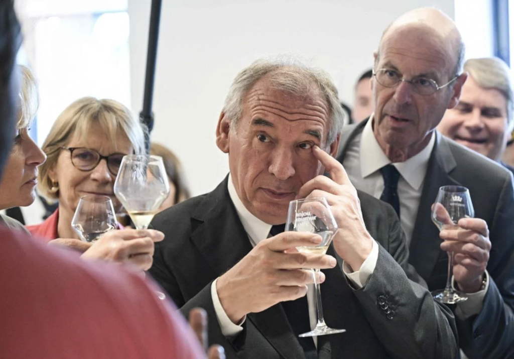 Francia tacha de 'sumisión' el acuerdo comercial entre la Unión Europea y EE. UU.