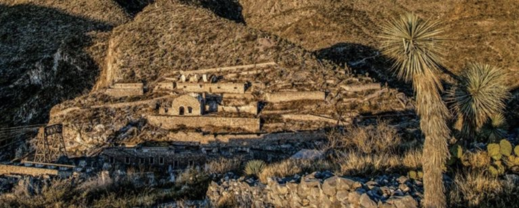 Ojuela, el Pueblo Fantasma de Durango que atrae a turistas con mitos y leyendas 1 Ojuela el Pueblo Fantasma de Durango que Atrae a Turistas con Mitos y Leyendas