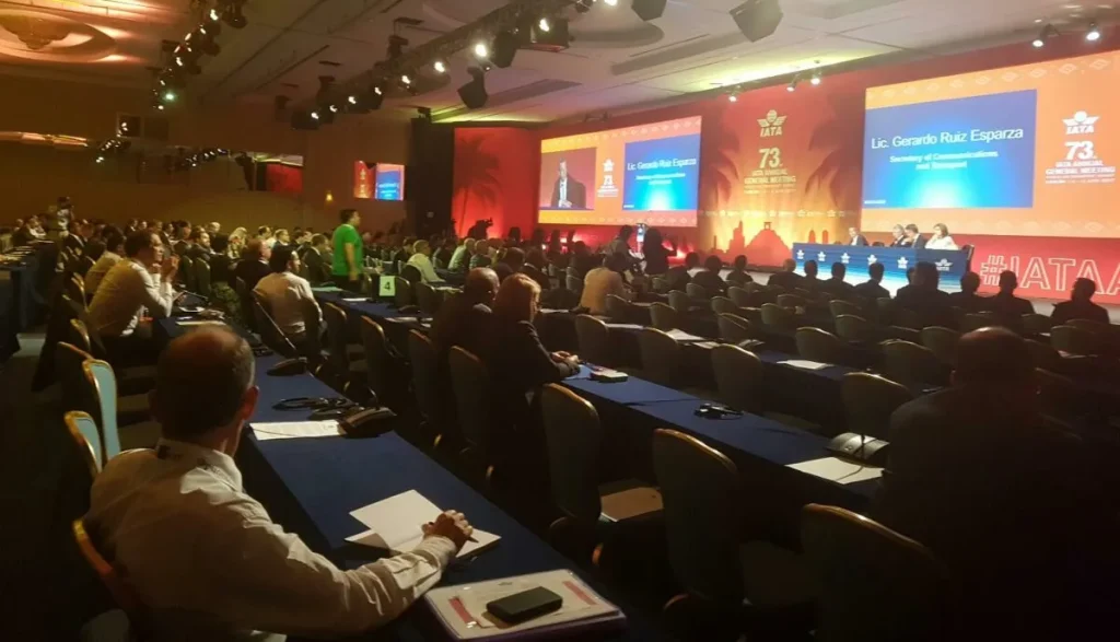 Cancún supera su meta de congresos y convenciones para 2025