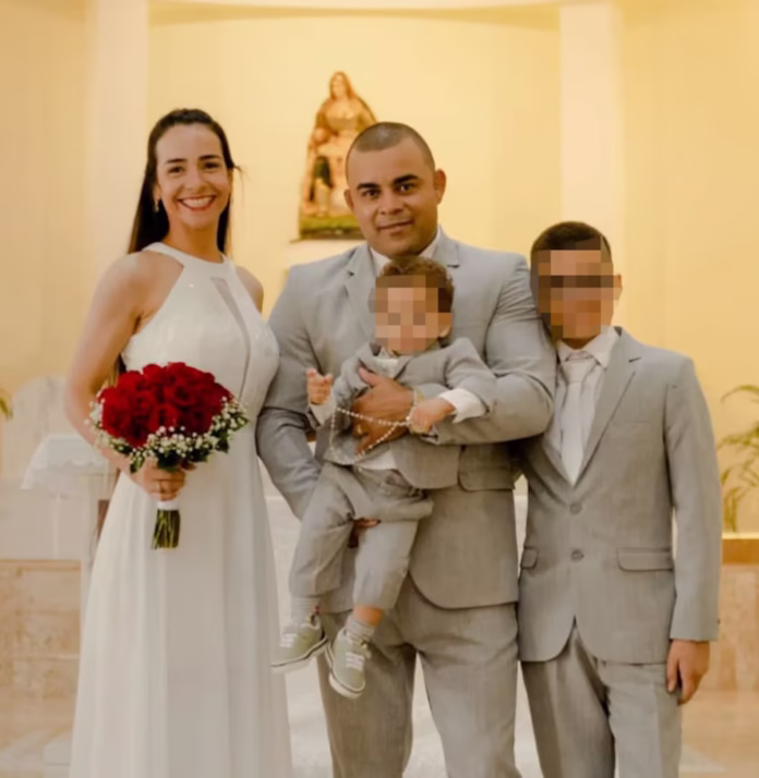 Adolescente mata familia en río: novia virtual dio las órdenes Adolescente mata familia en río: novia virtual dio las órdenes