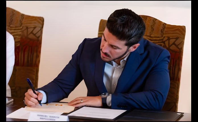 Nuevo León y Laredo, Texas, impulsan centros logísticos transfronterizos Nuevo León y Laredo, Texas, impulsan centros logísticos transfronterizos