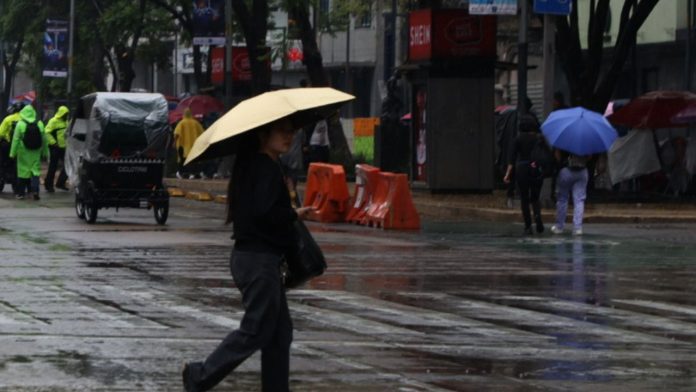 Alerta por lluvias intensas en CDMX: Conagua pronostica granizo y encharcamientos
