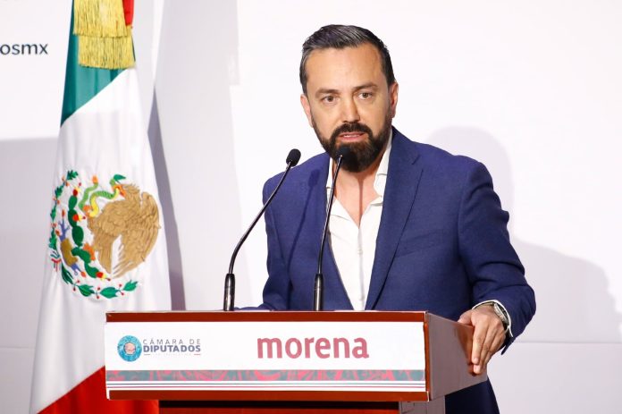Arturo Ávila denuncia campaña de desprestigio del PAN y reta a Jorge Romero Arturo Ávila denuncia campaña de desprestigio del PAN y reta a Jorge Romero
