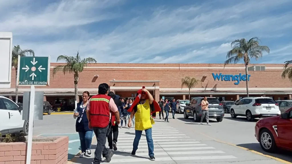 Cierre definitivo de Wrangler impacta a más de dos mil trabajadores en Coahuila