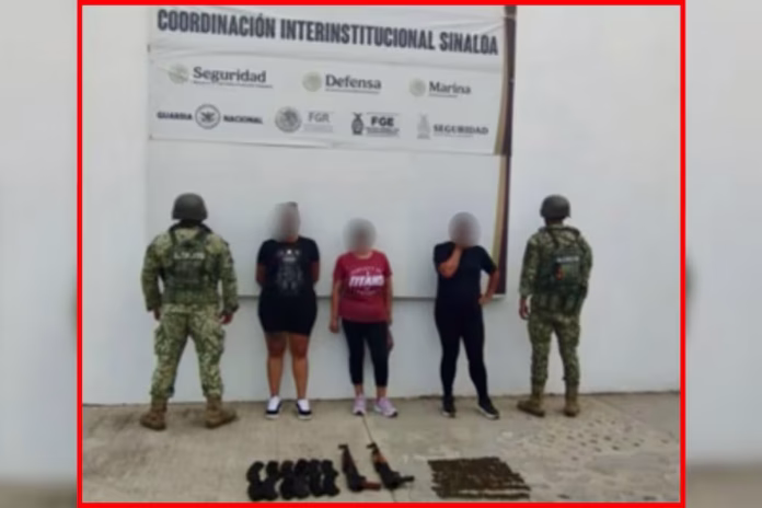 Detienen a tres mujeres con armamento en Sinaloa Detienen a tres mujeres con armamento en Sinaloa