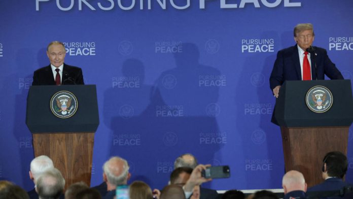 Donald Trump y Vladimir Putin se reúnen en Alaska tras seis años Donald Trump y Vladimir Putin se reúnen en Alaska tras seis años