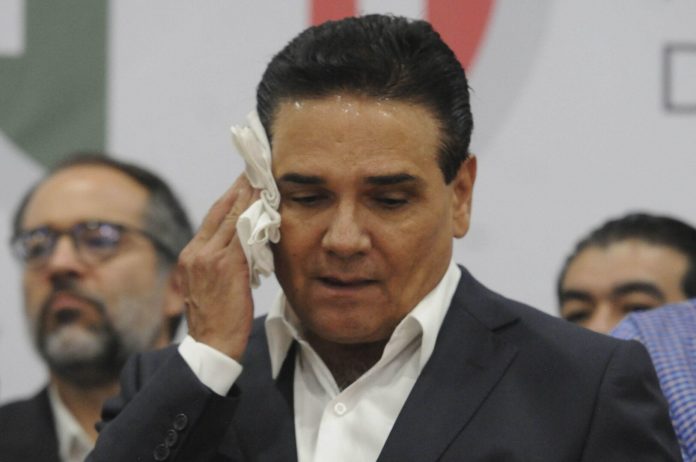 Exgobernador Silvano Aureoles: ausencia clave frena imputación por desvío