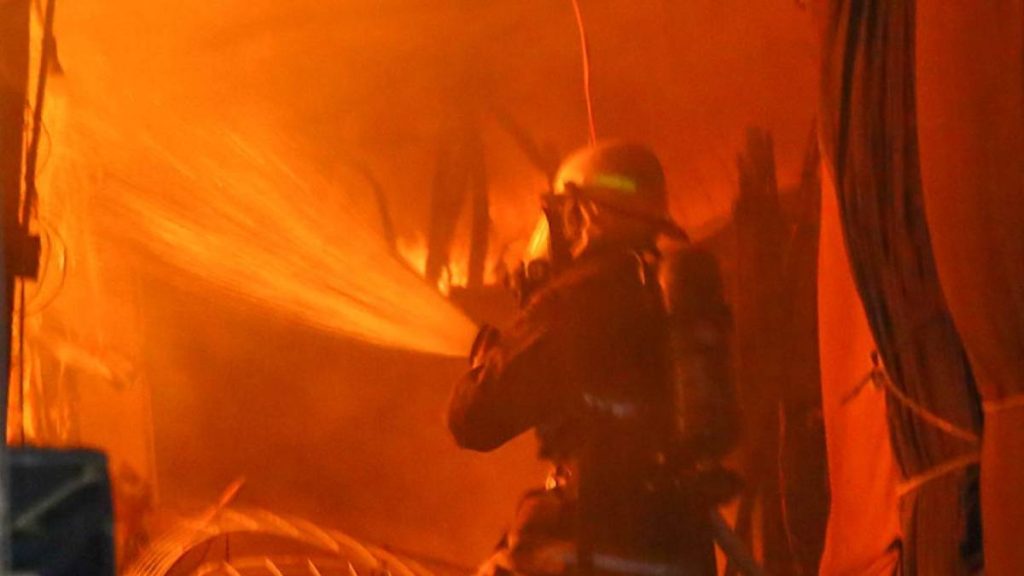 Explosión en ArcelorMittal de Lázaro Cárdenas sacude Michoacán