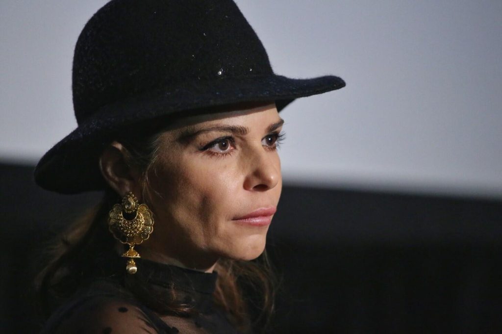 Itatí Cantoral expone a maestro de música por acoso a su hija