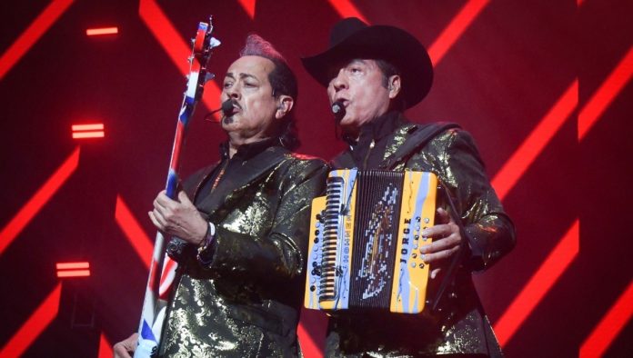 Los Tigres del Norte de luto por el "Flaco" Jiménez Los Tigres del Norte de luto por el "Flaco" Jiménez
