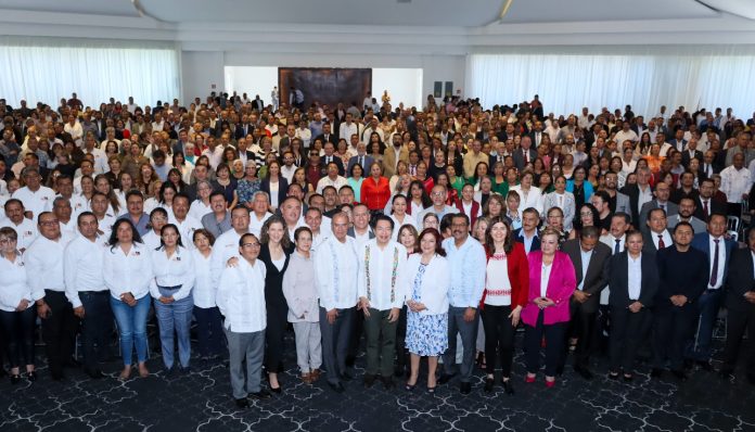 Mario Delgado refuerza educación como derecho y anuncia avances educativos en Hidalgo