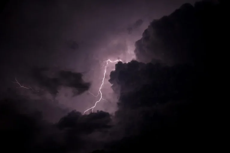 México ante la "Tormenta Negra": Lluvias de hasta 75 mm/h en la capital
