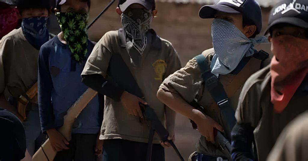 Investigan hallazgo de jóvenes y red de reclutamiento criminal