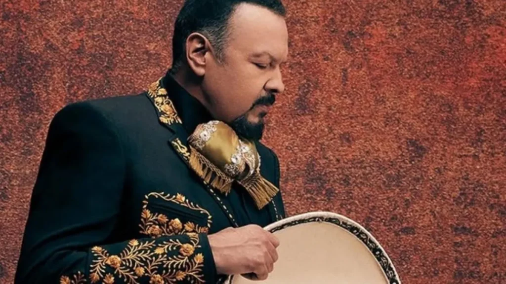 Pepe Aguilar sorprende con Jason Momoa para su bioserie y reaviva viejas polémicas