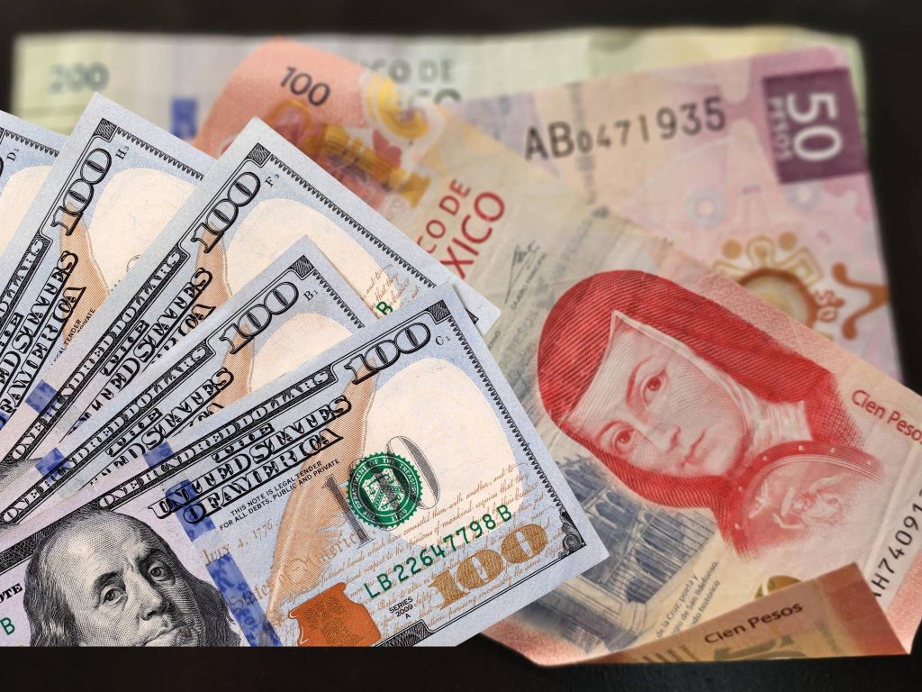 Peso mexicano: Trump y aranceles frenan ganancia frente al dólar