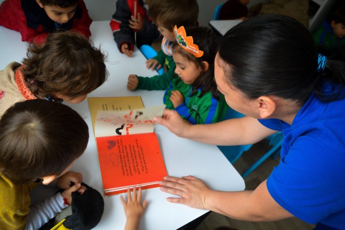 Preparando a tu hijo- 5 claves para un primer día escolar sin lágrimas Preparando a tu hijo: 5 claves para un primer día escolar sin lágrimas