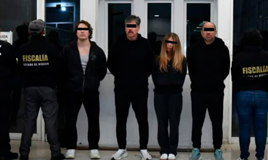 Lord Pádel: Libre tras amparo, su esposa e hijo enfrentan prisión