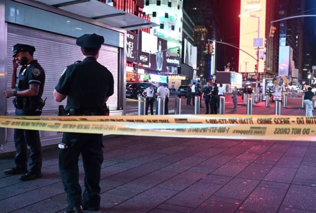 Tiroteo en Times Square deja heridos y un detenido adolescente