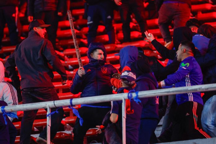 Violencia en Copa Sudamericana- hinchas denuncian el horror en Argentina Violencia en Copa Sudamericana: hinchas denuncian el horror en Argentina