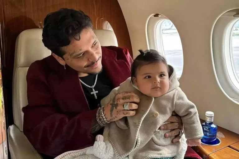 Cazzu mantiene fotos de Christian Nodal por el bien de Inti