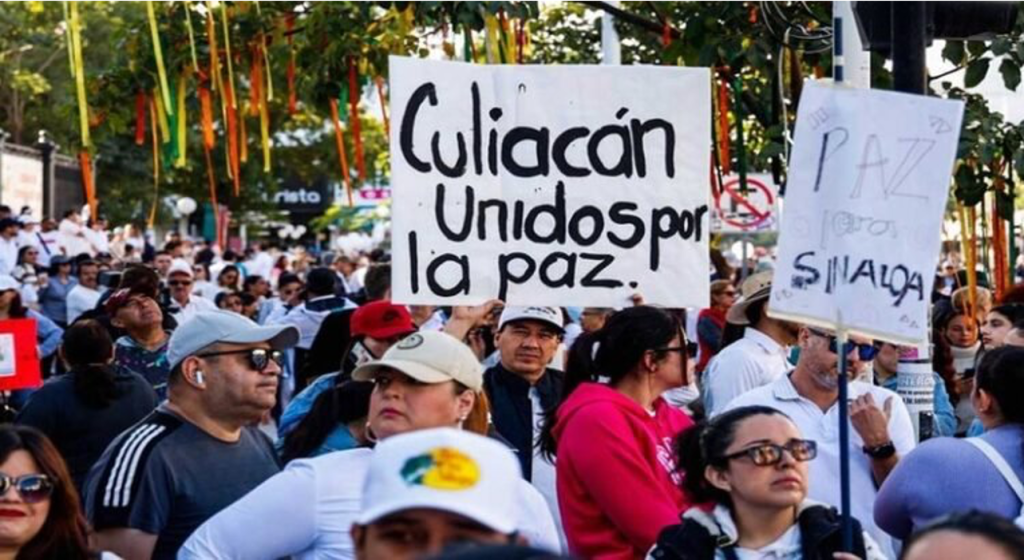 Culiacán clama por la paz en una histórica marcha ciudadana contra la violencia