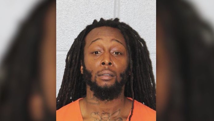 Decarlos Brown Jr., sospechoso de homicidio, trasladado para evaluación Decarlos Brown Jr., sospechoso de homicidio, trasladado para evaluación