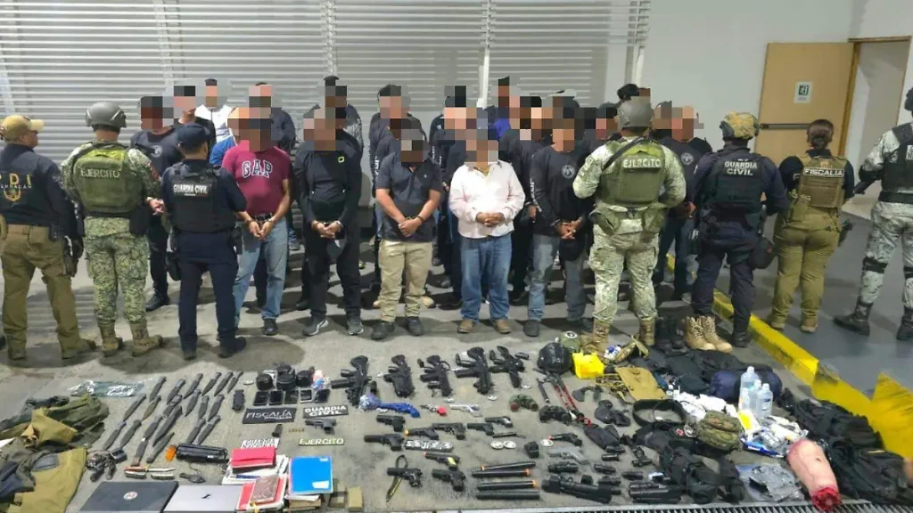 Detienen a 38 de La Luz del Mundo con armas en Michoacán