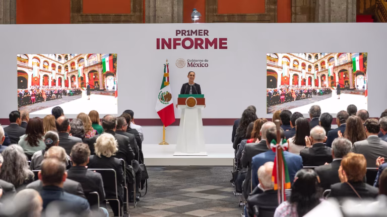 Diputados debaten el primer informe de Sheinbaum: ¿Avances o propaganda?