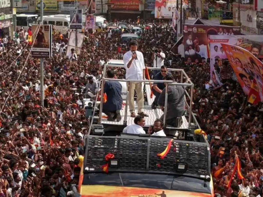 Estampida en mitin de Vijay en India deja 40 muertos