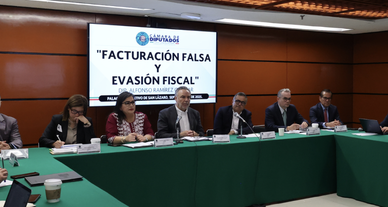 Facturación falsa y huachicol fiscal causan pérdidas billonarias en México