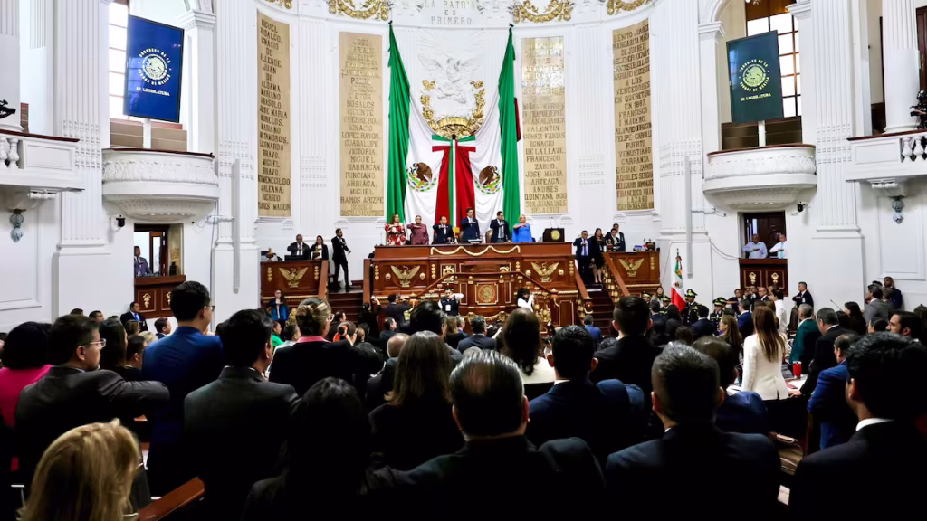 Fuerte polémica en el congreso general durante el informe de Sheinbaum