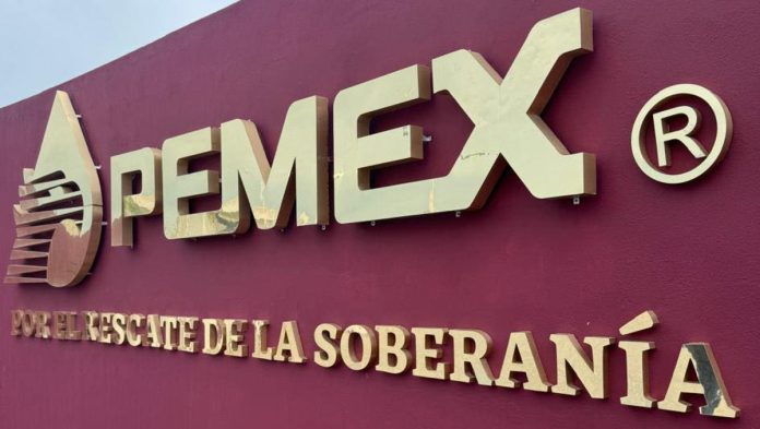 Hacienda y Sheinbaum detallan el plan para rescatar Pemex de su deuda histórica Hacienda y Sheinbaum detallan el plan para rescatar Pemex de su deuda histórica