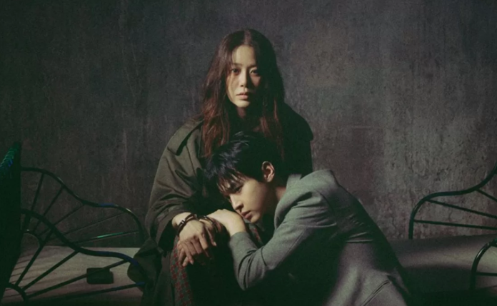 Netflix estrena Queen Mantis- El thriller de madre e hijo que te atrapará Netflix estrena "Queen Mantis": El thriller de madre e hijo que te atrapará