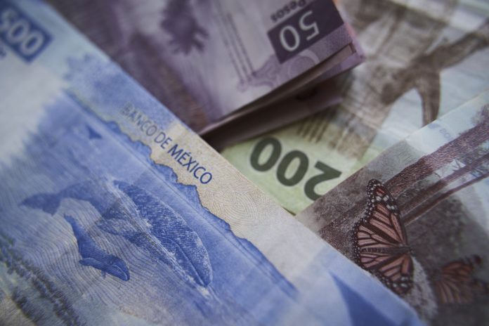 Peso mexicano cede terreno: La Fed define su futuro este septiembre Peso mexicano cede terreno: La Fed define su futuro este septiembre