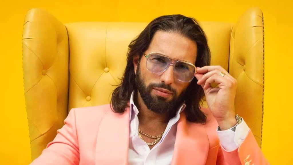 Poncho De Nigris responde a acusaciones de influencer sobre su pasado