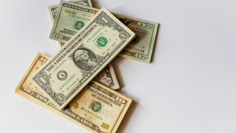 Precio del dólar hoy 26 de septiembre de 2025: Cotización y análisis