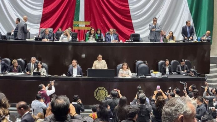 Segob defiende a López Obrador ante acusaciones de huachicol fiscal