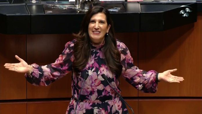 Sheinbaum valida designación de Kenia López y pide debate sin violencia en el Congreso