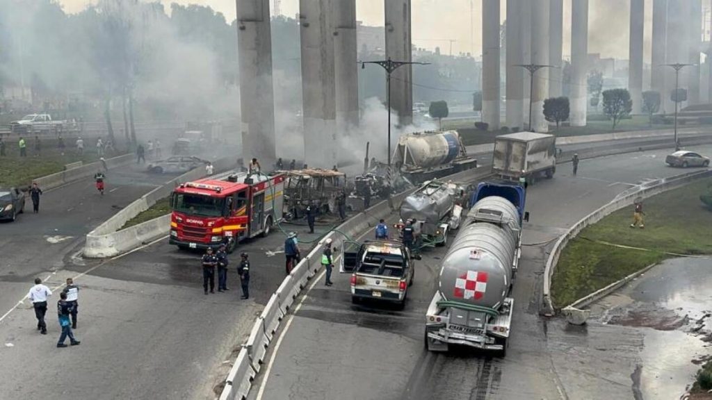 Tragedia en Ciudad de México: Explosión de pipa de gas eleva a 15 la cifra de fallecidos