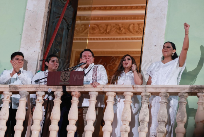 Yucatán vibra con el primer grito de independencia del gobernador Díaz Mena Yucatán vibra con el primer grito de independencia del gobernador Díaz Mena