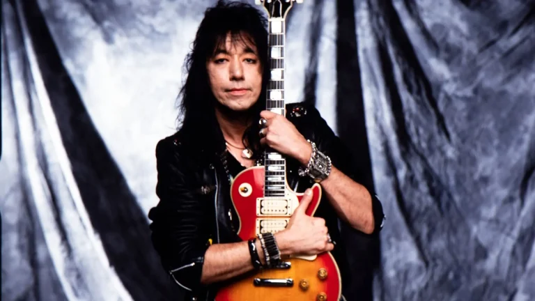 Ace Frehley, fundador de KISS, fallece a los 74 años
