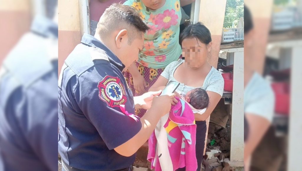 Adolescente abandona a su bebé en cubeta por temor a sus padres