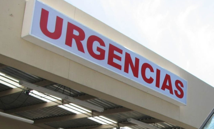 Alumna inconsciente tras riña en secundaria de Escobedo Alumna inconsciente tras riña en secundaria de Escobedo