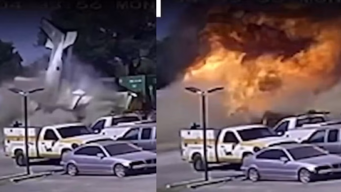 Avioneta se estrella contra camión en Texas: Explosión y víctimas