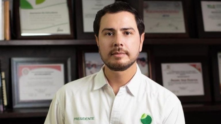 Bernardo Bravo: Despiden al líder limonero asesinado en Apatzingán