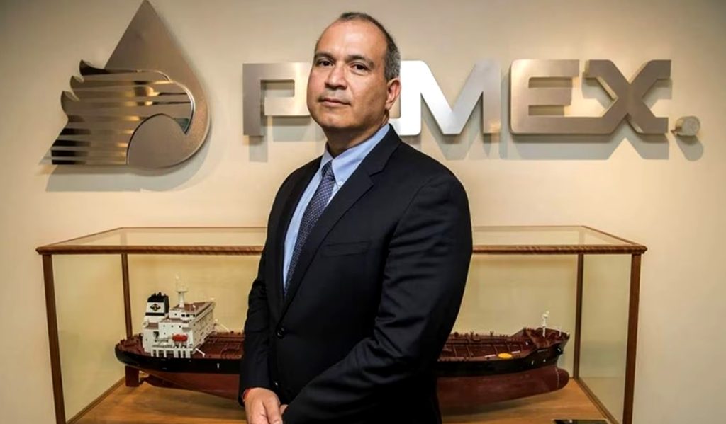 Carlos Treviño, ex director de Pemex, sigue detenido en E.U., informa Sheinbaum