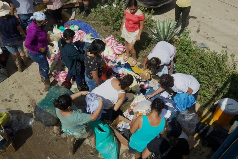 Centros de acopio en CDMX: Ayuda a damnificados en Veracruz